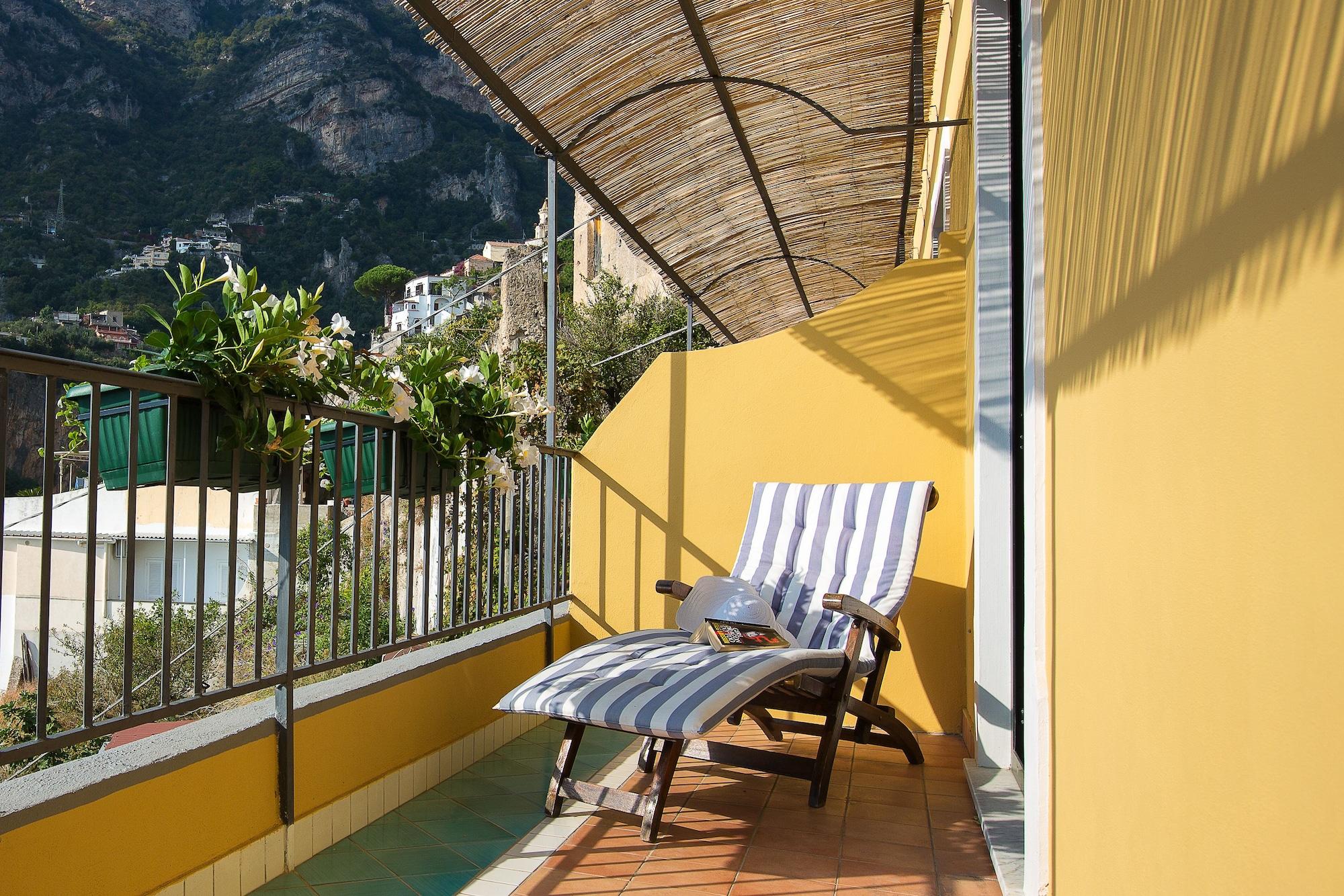 Palazzo Margherita Positano Bagian luar foto