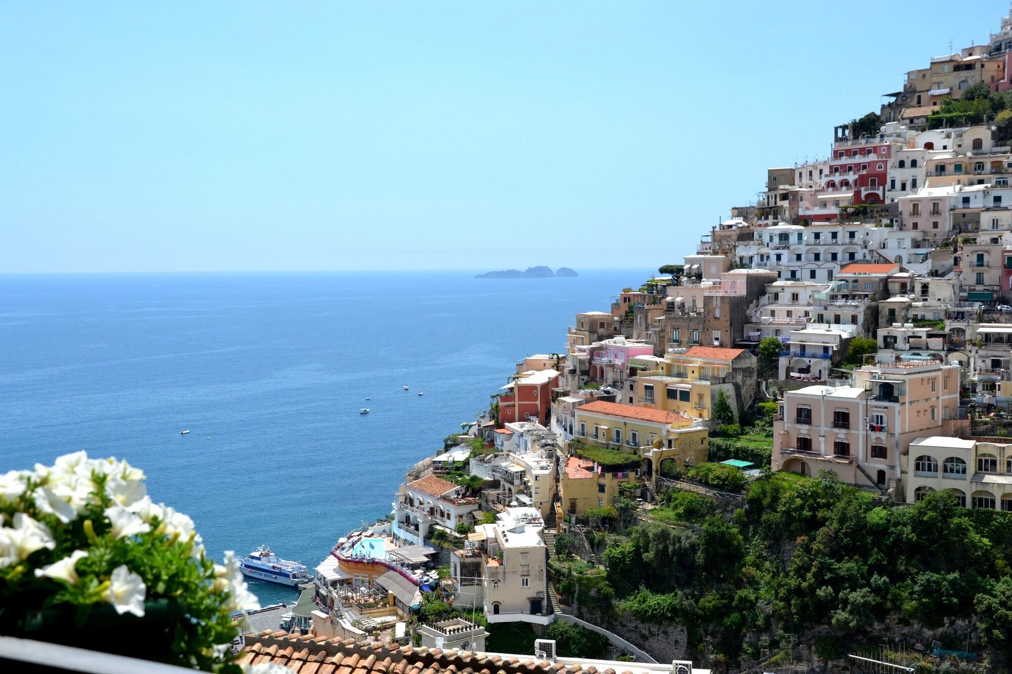 Palazzo Margherita Positano Bagian luar foto