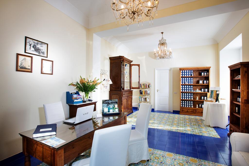 Palazzo Margherita Positano Bagian luar foto